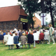 Dorffest 1995 Gottesdienst auf dem Luneray- Platz